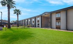 Scottish Inns & Suites Austin