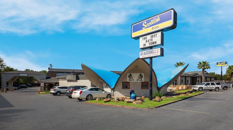 Scottish Inns & Suites Austin Exterior