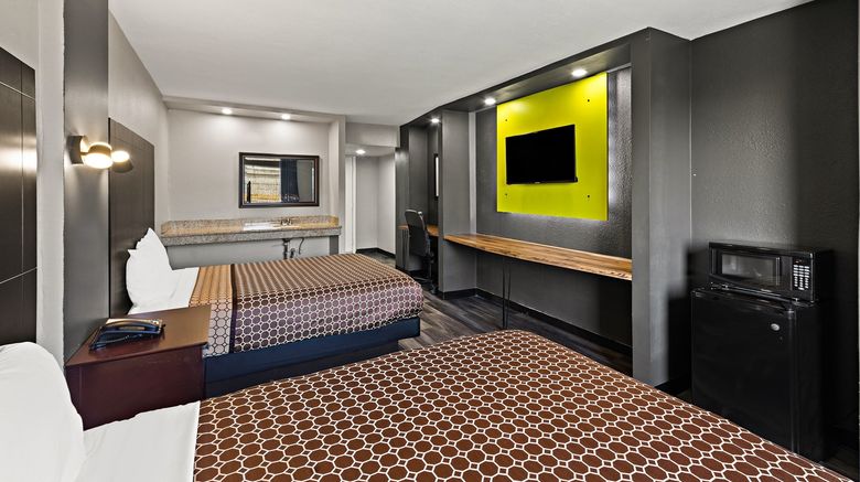 <b>Scottish Inns & Suites Austin Room</b>. Images powered by <a href="https://www.leonardoworldwide.com/" title="Leonardo Worldwide" target="_blank">Leonardo</a>.