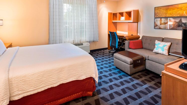 TownePlace Suites Atlanta Kennesaw Room
