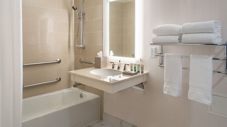 The Westin Atlanta Airport Room
