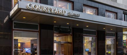 Courtyard Portland City Center Exterior