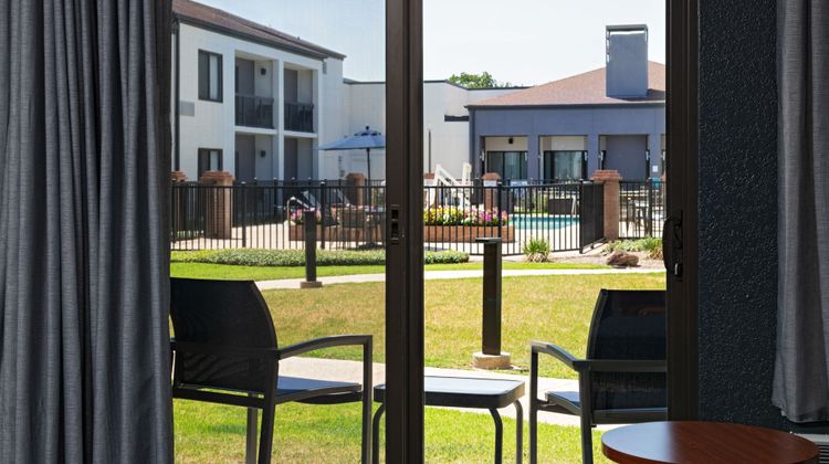 Courtyard Fort Worth University Drive Suite