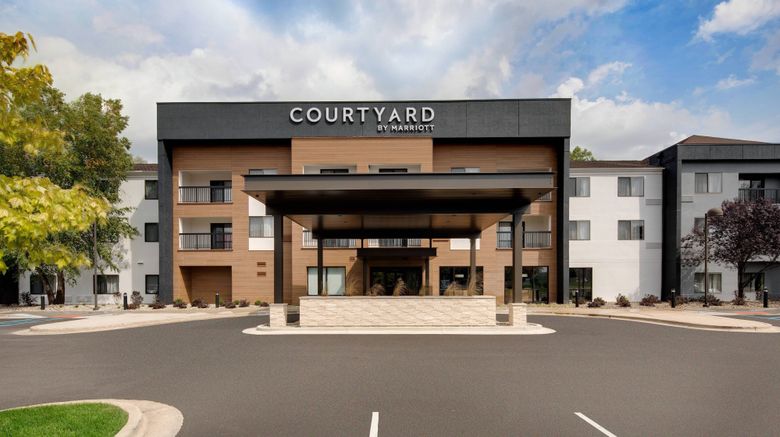 <b>Courtyard Grand Rapids Airport Exterior</b>. Images powered by <a href="https://www.leonardoworldwide.com/" title="Leonardo Worldwide" target="_blank">Leonardo</a>.