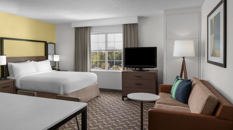 <b>Residence Inn Tysons Corner Mall Suite</b>. Images powered by <a href="https://www.leonardoworldwide.com/" title="Leonardo Worldwide" target="_blank">Leonardo</a>.