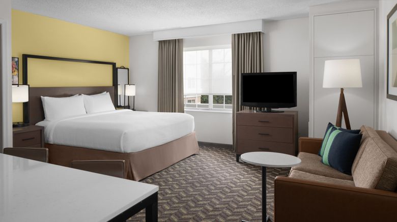 <b>Residence Inn Tysons Corner Mall Suite</b>. Images powered by <a href="https://www.leonardoworldwide.com/" title="Leonardo Worldwide" target="_blank">Leonardo</a>.