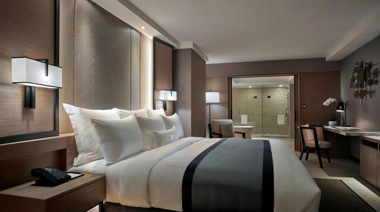 <b>JW Marriott Hotel Kuala Lumpur Pool</b>. Images powered by <a href="https://www.leonardoworldwide.com/" title="Leonardo Worldwide" target="_blank">Leonardo</a>.