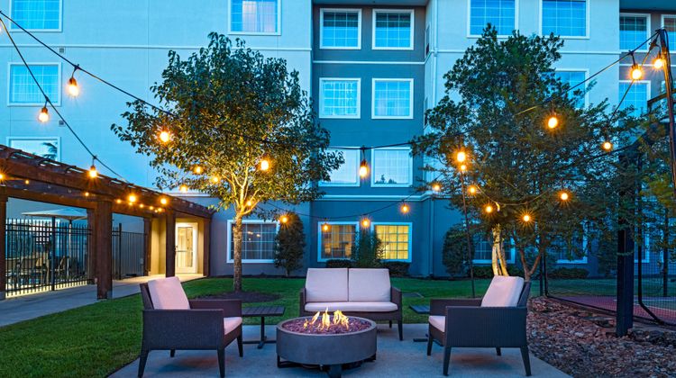 Residence Inn by Marriott Beaumont Exterior