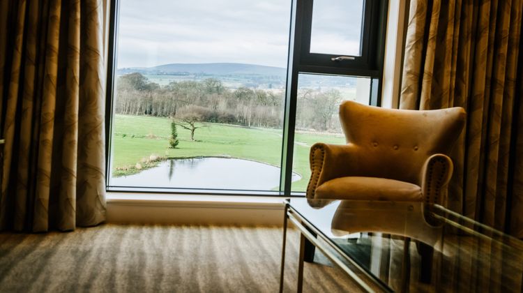 Crow Wood Hotel & Spa Exterior