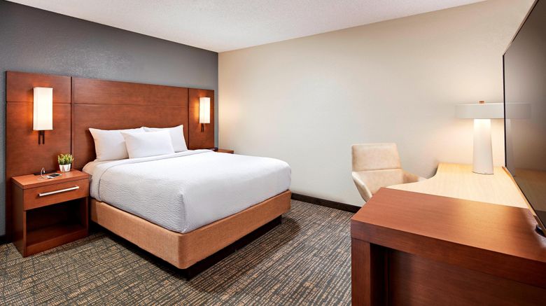 <b>Residence Inn Los Angeles LAX/Manhattan Suite</b>. Images powered by <a href="https://www.leonardoworldwide.com/" title="Leonardo Worldwide" target="_blank">Leonardo</a>.
