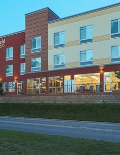 Fairfield Inn & Suites Marquette
