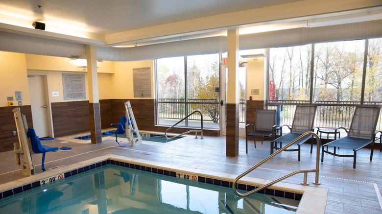 <b>Fairfield Inn & Suites Marquette Pool</b>. Images powered by <a href="https://www.leonardoworldwide.com/" title="Leonardo Worldwide" target="_blank">Leonardo</a>.