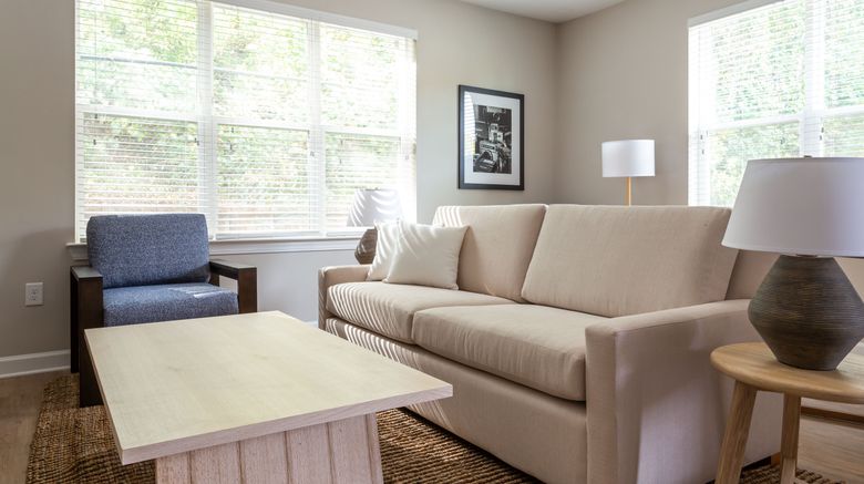 <b>Kasa FreeMoreWest Charlotte Room</b>. Images powered by <a href="https://www.leonardoworldwide.com/" title="Leonardo Worldwide" target="_blank">Leonardo</a>.