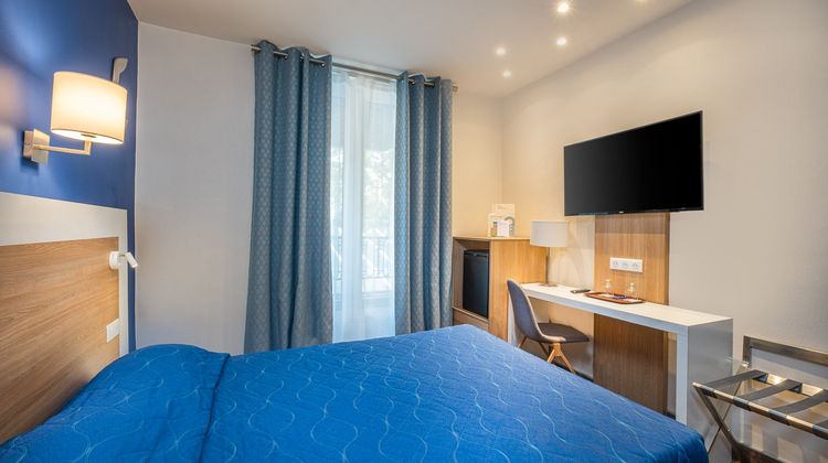 Hotel Terminus Montparnasse Room