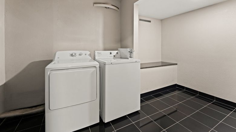<b>Red Roof Inn Reading Other</b>. Images powered by <a href="https://www.leonardoworldwide.com/" title="Leonardo Worldwide" target="_blank">Leonardo</a>.