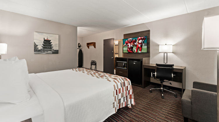 Red Roof Inn Reading Room