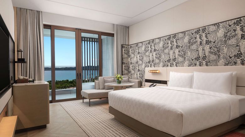 <b>Hualuxe Yalong Bay Resort Suite</b>. Images powered by <a href="https://www.leonardoworldwide.com/" title="Leonardo Worldwide" target="_blank">Leonardo</a>.