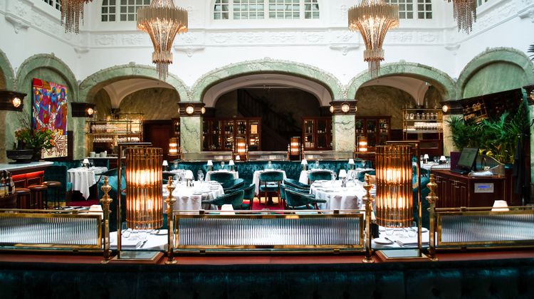 Bank Hotel Restaurant