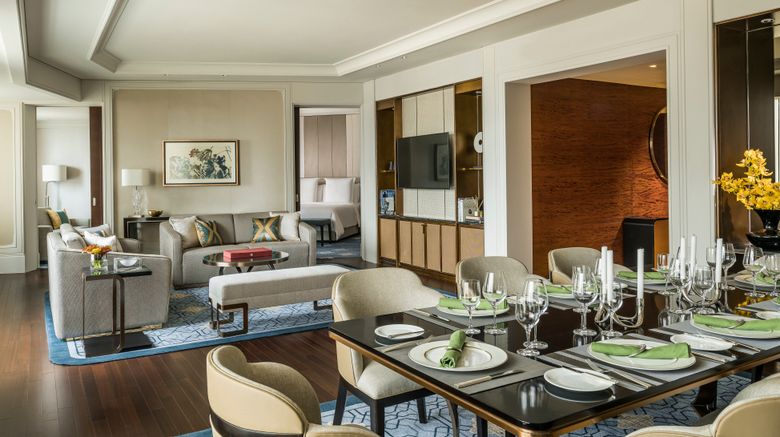 <b>Four Seasons Hotel Macao at Cotai Strip Suite</b>. Images powered by <a href="https://www.leonardoworldwide.com/" title="Leonardo Worldwide" target="_blank">Leonardo</a>.