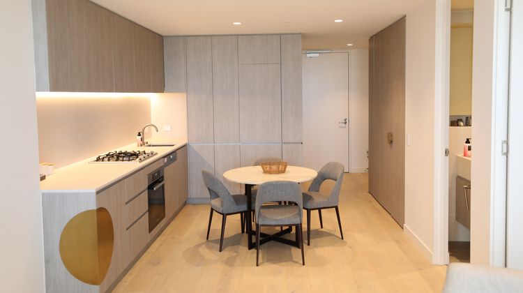 Realm Apartments by CLLIX Restaurant