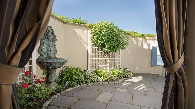 The Chanler at Cliff Walk Exterior
