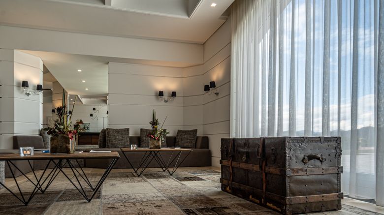 <b>Villa Neri Resort & Spa, Linguaglossa Meeting</b>. Images powered by <a href="https://www.leonardoworldwide.com/" title="Leonardo Worldwide" target="_blank">Leonardo</a>.