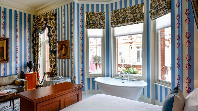 <b>San Domenico House Room</b>. Images powered by <a href="https://www.leonardoworldwide.com/" title="Leonardo Worldwide" target="_blank">Leonardo</a>.