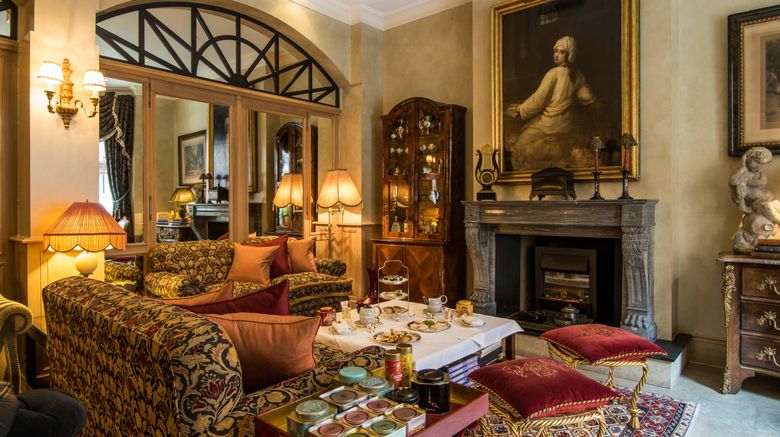 <b>San Domenico House Lobby</b>. Images powered by <a href="https://www.leonardoworldwide.com/" title="Leonardo Worldwide" target="_blank">Leonardo</a>.