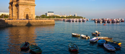 Four Seasons Hotel Mumbai Exterior