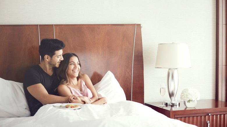 <b>Four Seasons Hotel Mumbai Suite</b>. Images powered by <a href=https://www.travelagewest.com/Hotels/Mumbai/