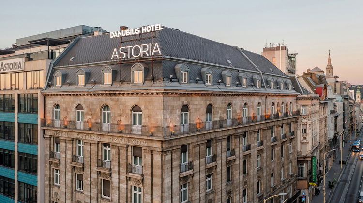Danubius Hotel Astoria City Center Exterior