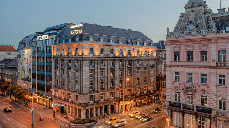 Danubius Hotel Astoria City Center Exterior