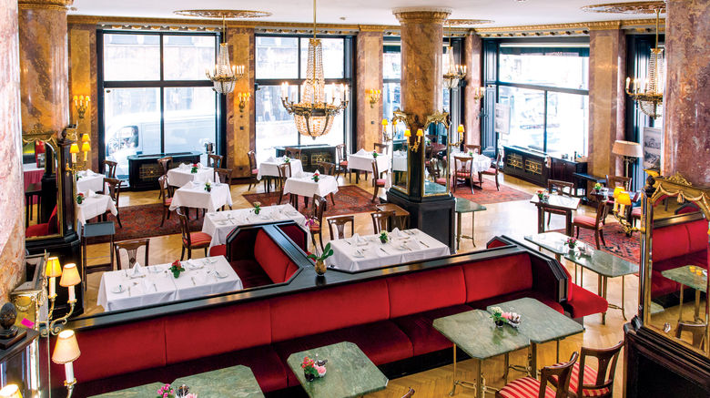 <b>Danubius Hotel Astoria City Center Restaurant</b>. Images powered by <a href="https://www.leonardoworldwide.com/" title="Leonardo Worldwide" target="_blank">Leonardo</a>.