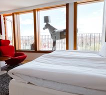 Avalon Hotel Room