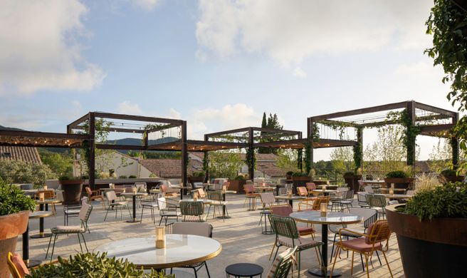 Ultimate Provence Wine Estate & Hotel Exterior