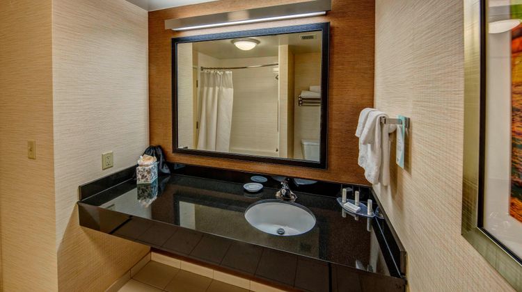 Fairfield Inn & Suites Austin NW Room
