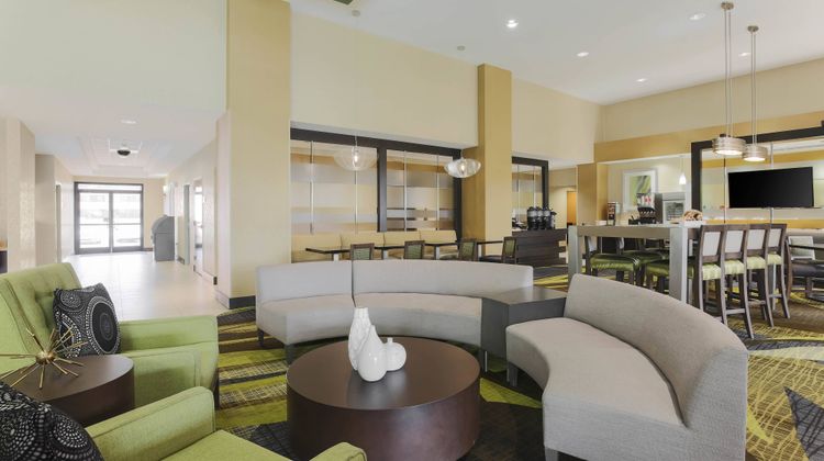 SpringHill Suites by Marriott Lobby