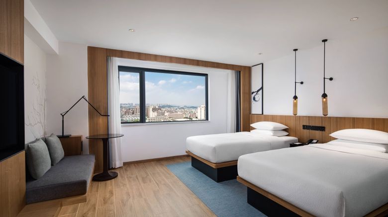 <b>Fairfield Inn Guangzhou Tianhe Park Room</b>. Images powered by <a href="https://www.leonardoworldwide.com/" title="Leonardo Worldwide" target="_blank">Leonardo</a>.