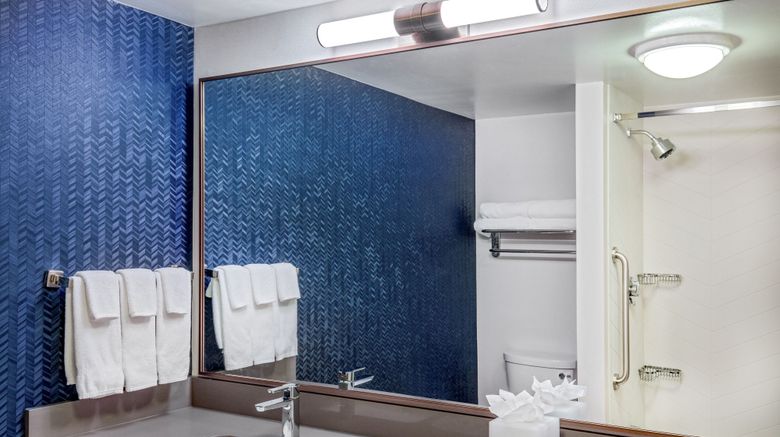 <b>Fairfield Inn & Suites Portland Brunswic Room</b>. Images powered by <a href="https://www.leonardoworldwide.com/" title="Leonardo Worldwide" target="_blank">Leonardo</a>.