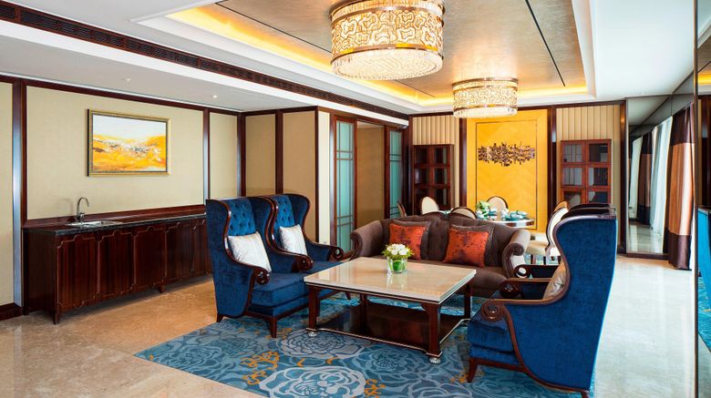 <b>Jin Long Yu Feng Hotel Room</b>. Images powered by <a href="https://www.leonardoworldwide.com/" title="Leonardo Worldwide" target="_blank">Leonardo</a>.