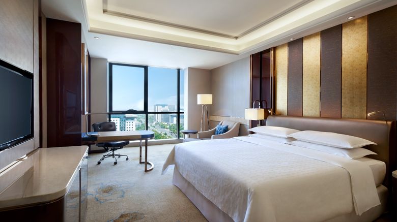 <b>Sheraton Grand Zhengzhou Hotel Room</b>. Images powered by <a href="https://www.leonardoworldwide.com/" title="Leonardo Worldwide" target="_blank">Leonardo</a>.