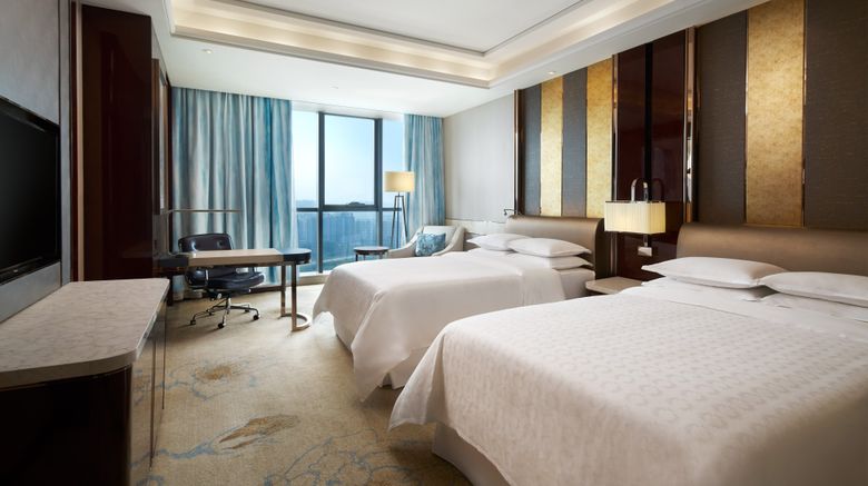 <b>Sheraton Grand Zhengzhou Hotel Room</b>. Images powered by <a href="https://www.leonardoworldwide.com/" title="Leonardo Worldwide" target="_blank">Leonardo</a>.