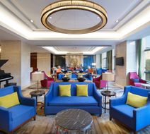 Sheraton Grand Zhengzhou Hotel Lobby
