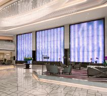 Sheraton Changchun Jingyuetan Hotel Lobby