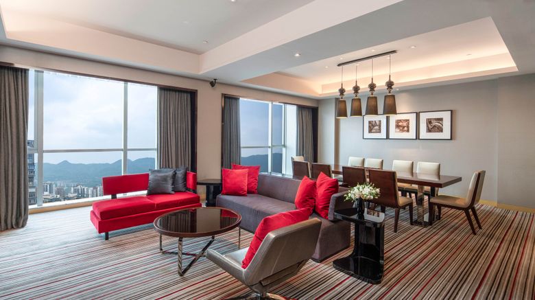 <b>Le Meridien Chongqing, Nan'an Suite</b>. Images powered by <a href="https://www.leonardoworldwide.com/" title="Leonardo Worldwide" target="_blank">Leonardo</a>.