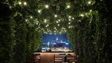 <b>The Shanghai EDITION Restaurant</b>. Images powered by <a href="https://www.leonardoworldwide.com/" title="Leonardo Worldwide" target="_blank">Leonardo</a>.