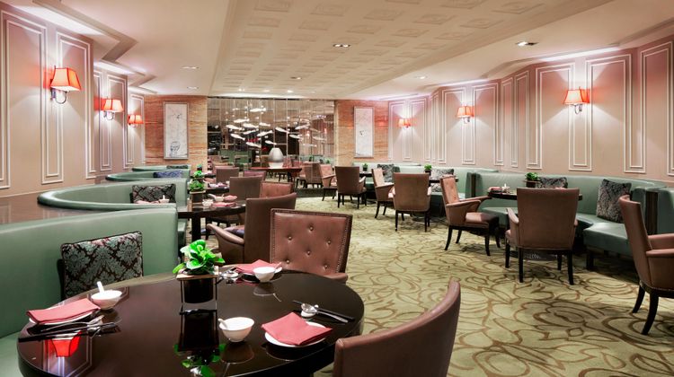 Sheraton Shanghai Waigaoqiao Hotel Restaurant