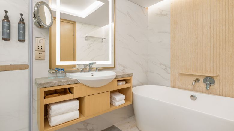 <b>The Westin Shenyang Room</b>. Images powered by <a href="https://www.leonardoworldwide.com/" title="Leonardo Worldwide" target="_blank">Leonardo</a>.
