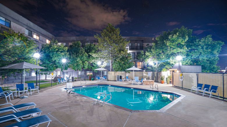 <b>Four Points by Sheraton SLC Airport Pool</b>. Images powered by <a href="https://www.leonardoworldwide.com/" title="Leonardo Worldwide" target="_blank">Leonardo</a>.