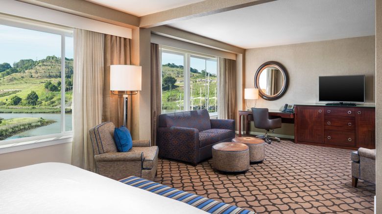 <b>Sheraton Sonoma County - Petaluma Suite</b>. Images powered by <a href="https://www.leonardoworldwide.com/" title="Leonardo Worldwide" target="_blank">Leonardo</a>.